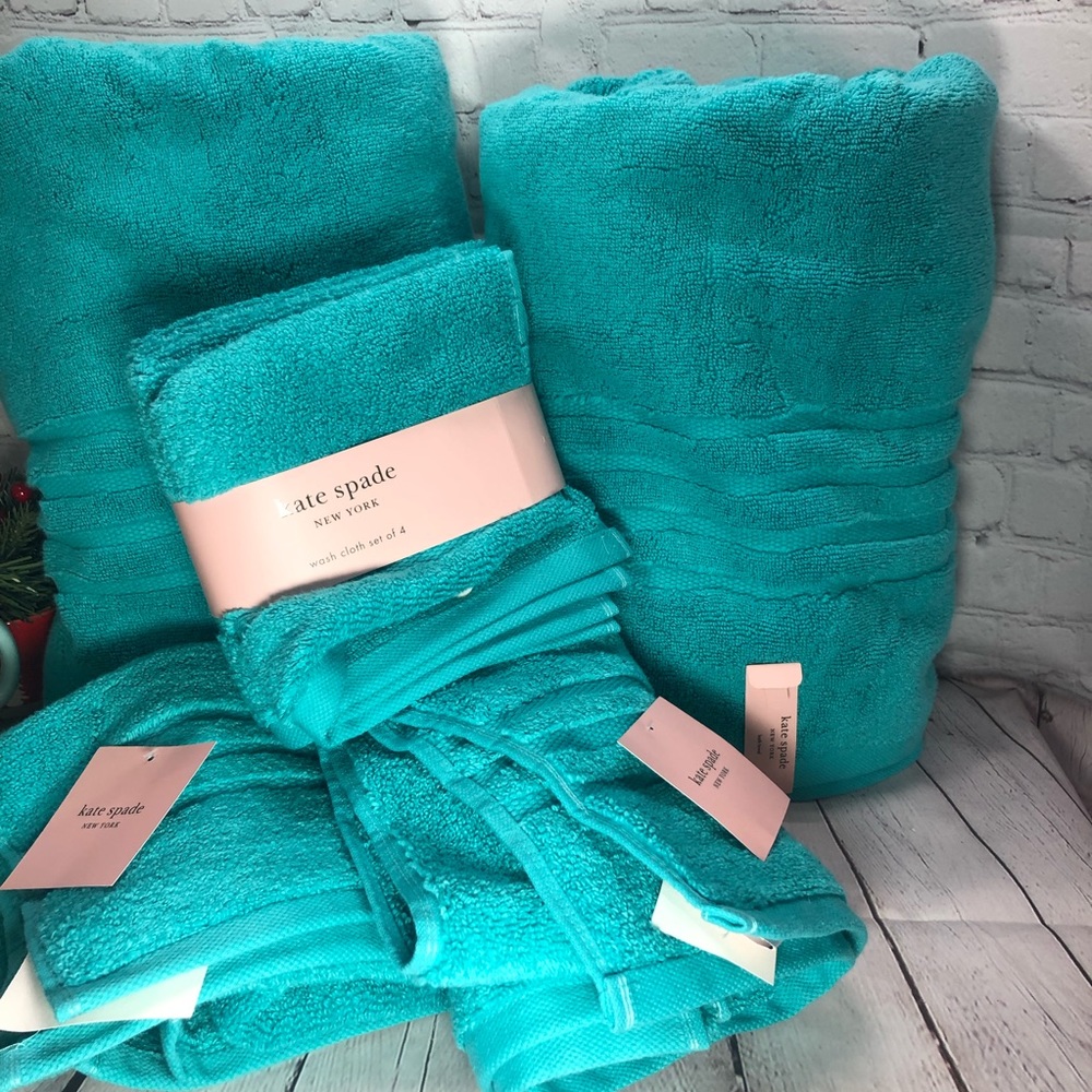 🛍🛍SOLD Kate spade ♠️ bath towel set - Picture 1 of 4